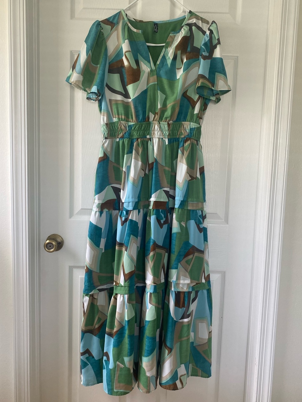 Pretty Garden Tiered Geometric Print Maxi Dress